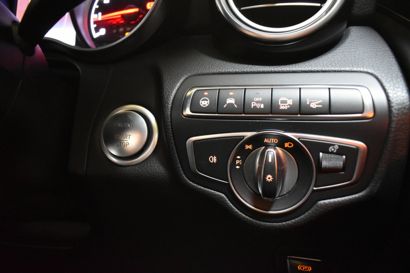 AMG GLC GLC43 4MATIC ﾚｻﾞｰｴｸｽｸﾙｰｼﾌﾞP ﾚｰﾀﾞｰｾｰﾌﾃｨP ﾊﾟﾉﾗﾏｻﾝﾙｰﾌ 革 ﾌﾞﾙﾒｽﾀｰｻｳﾝﾄﾞ ｴｱﾛ20AW ｻｲﾄﾞﾗﾝﾆﾝｸﾞﾎﾞｰﾄﾞ ﾍｯﾄﾞｱｯﾌﾟD ｴｱﾊﾞﾗﾝｽP ﾌｯﾄｹﾞｰﾄ ﾃﾞｨｽﾄﾛ ﾌﾞﾗｲﾝﾄﾞS ﾚｰﾝｷｰﾌﾟ ﾅﾋﾞTV 360ｶﾒﾗ ｷｰﾚｽｺﾞｰ 2年保証