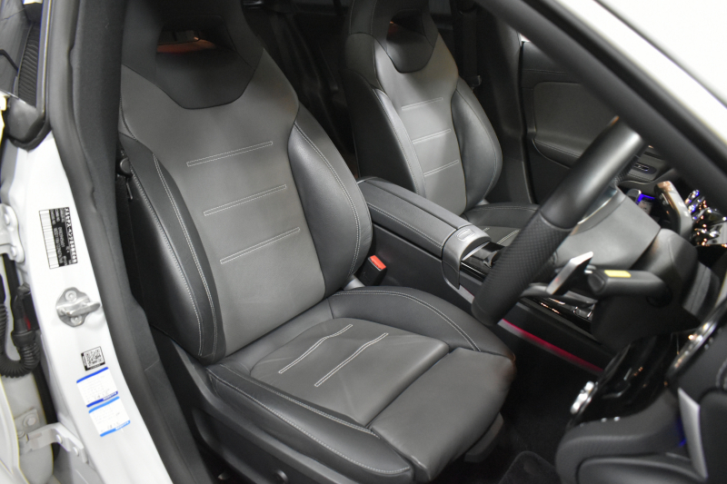 メルセデスベンツ CLAクラス CLA200d ｼｭｰﾃｨﾝｸﾞﾌﾞﾚｰｸ AMGﾗｲﾝ AMGﾚｻﾞｰｴｸｽｸﾙｰｼﾌﾞP ｱﾄﾞﾊﾞﾝｽﾄﾞP ﾅﾋﾞｹﾞｰｼｮﾝP ﾚｰﾀﾞｰｾｰﾌﾃｨP  ﾊﾟﾉﾗﾏｻﾝﾙｰﾌ 革 AMGｴｱﾛ18AW MBUXﾅﾋﾞTV HUD 360ｶﾒﾗ ADVｻｳﾝﾄﾞ ﾃﾞｨｽﾄﾛ ﾌﾞﾗｲﾝﾄﾞS ﾌｯﾄｹﾞｰﾄ ｷｰﾚｽｺﾞｰ 2年保証