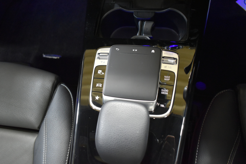 メルセデスベンツ CLAクラス CLA200d ｼｭｰﾃｨﾝｸﾞﾌﾞﾚｰｸ AMGﾗｲﾝ AMGﾚｻﾞｰｴｸｽｸﾙｰｼﾌﾞP ｱﾄﾞﾊﾞﾝｽﾄﾞP ﾅﾋﾞｹﾞｰｼｮﾝP ﾚｰﾀﾞｰｾｰﾌﾃｨP  ﾊﾟﾉﾗﾏｻﾝﾙｰﾌ 革 AMGｴｱﾛ18AW MBUXﾅﾋﾞTV HUD 360ｶﾒﾗ ADVｻｳﾝﾄﾞ ﾃﾞｨｽﾄﾛ ﾌﾞﾗｲﾝﾄﾞS ﾌｯﾄｹﾞｰﾄ ｷｰﾚｽｺﾞｰ 2年保証