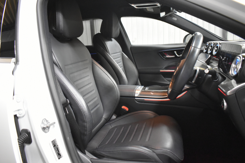 メルセデスベンツ Cクラス C220d AVG AMGﾗｲﾝ ﾚｻﾞｰｴｸｽｸﾙｰｼﾌﾞ ﾍﾞｰｼｯｸP ﾚｰﾀﾞｰｾｰﾌﾃｨP  ISG搭載 1ｵｰﾅｰ ﾘｱｱｸｽﾙｽﾃｱ ﾋｰﾀｰ黒革 ACC BSM Lﾁｪﾝｼﾞ AMGｴｱﾛ18AW 電動ｹﾞｰﾄ ﾍｯﾄﾞｱｯﾌﾟD ｷｰGO MBUXﾅﾋﾞ360ｶﾒﾗ 2年保証