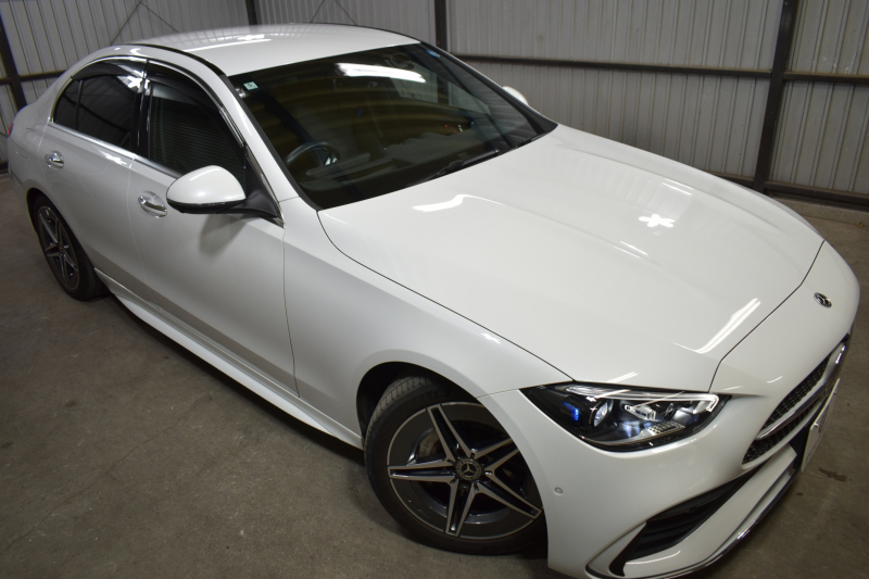 メルセデスベンツ Cクラス C220d AVG AMGﾗｲﾝ ﾚｻﾞｰｴｸｽｸﾙｰｼﾌﾞ ﾍﾞｰｼｯｸP ﾚｰﾀﾞｰｾｰﾌﾃｨP  ISG搭載 1ｵｰﾅｰ ﾘｱｱｸｽﾙｽﾃｱ ﾋｰﾀｰ黒革 ACC BSM Lﾁｪﾝｼﾞ AMGｴｱﾛ18AW 電動ｹﾞｰﾄ ﾍｯﾄﾞｱｯﾌﾟD ｷｰGO MBUXﾅﾋﾞ360ｶﾒﾗ 2年保証
