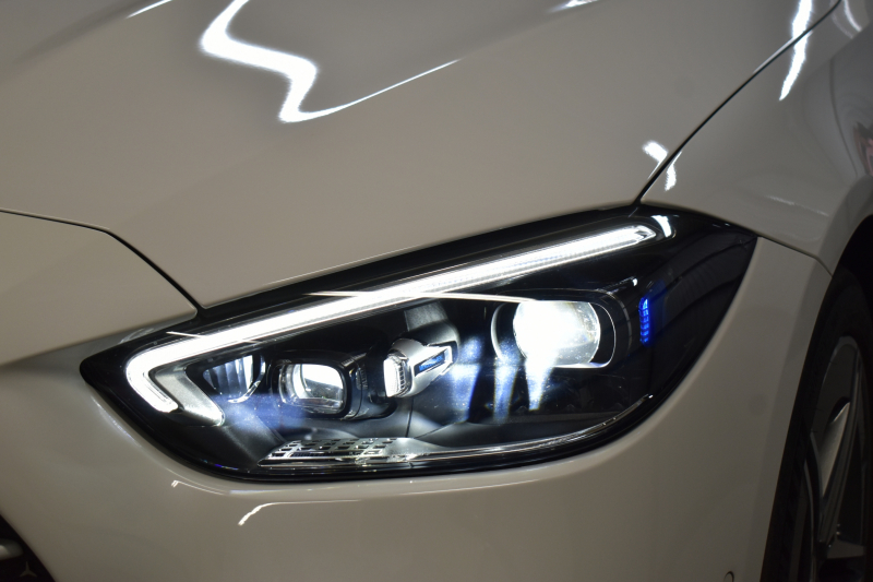 メルセデスベンツ Cクラス C220d AVG AMGﾗｲﾝ ﾚｻﾞｰｴｸｽｸﾙｰｼﾌﾞ ﾍﾞｰｼｯｸP ﾚｰﾀﾞｰｾｰﾌﾃｨP  ISG搭載 1ｵｰﾅｰ ﾘｱｱｸｽﾙｽﾃｱ ﾋｰﾀｰ黒革 ACC BSM Lﾁｪﾝｼﾞ AMGｴｱﾛ18AW 電動ｹﾞｰﾄ ﾍｯﾄﾞｱｯﾌﾟD ｷｰGO MBUXﾅﾋﾞ360ｶﾒﾗ 2年保証