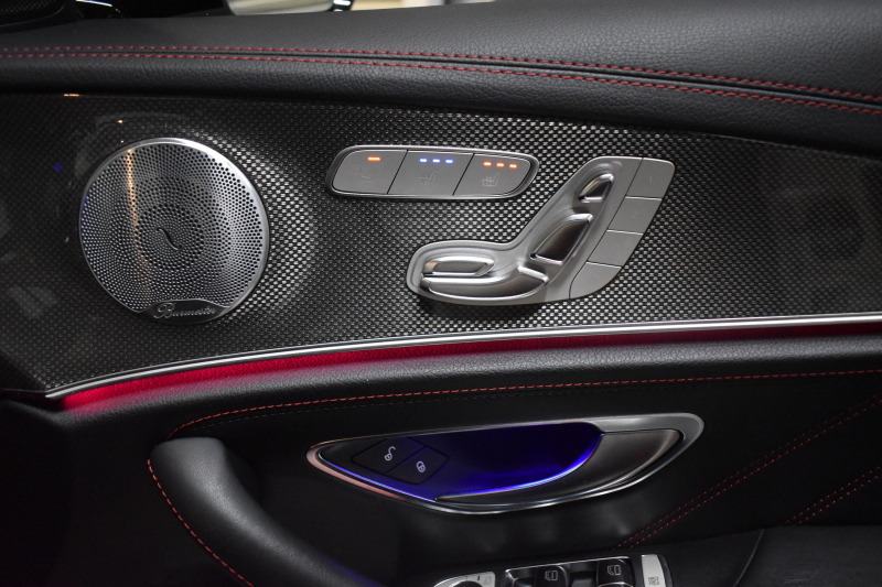 AMG Eクラス ﾒﾙｾﾃﾞｽAMG E43 4M EXCP ﾚｰﾀﾞｰSP V6ﾂｲﾝﾀｰﾎﾞ 401馬力 ﾊﾟﾉﾗﾏSR ﾄﾞﾗｲﾋﾞﾝｸﾞﾀﾞｲﾅﾐｯｸｼｰﾄ 全席ﾋｰﾀｰ黒革 ﾍﾞﾝﾁﾚｰｼｮﾝ ﾃﾞｨｽﾄﾛﾆｯｸ Bｽﾎﾟｯﾄ AMGｴｱﾛ20AW 地ﾃﾞｼﾞ ﾌﾞﾙﾒｽﾀｰS 360ｶﾒﾗ 2年保証