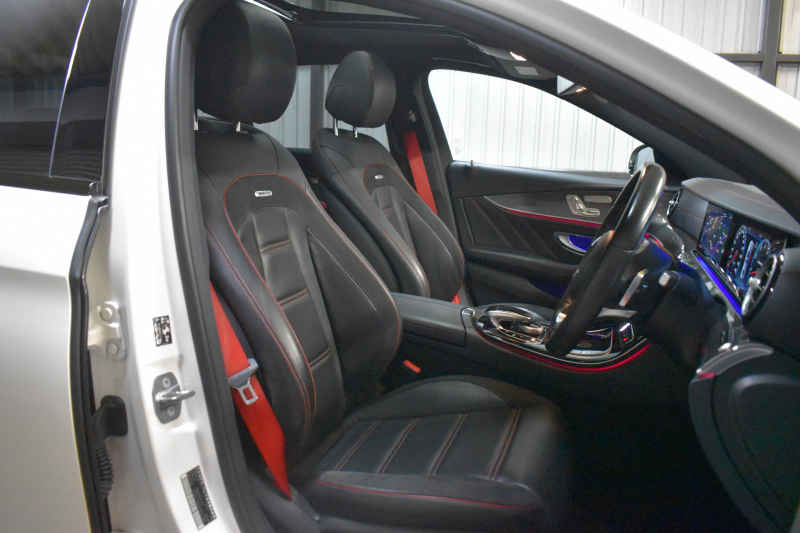 AMG Eクラス ﾒﾙｾﾃﾞｽAMG E43 4M EXCP ﾚｰﾀﾞｰSP V6ﾂｲﾝﾀｰﾎﾞ 401馬力 ﾊﾟﾉﾗﾏSR ﾄﾞﾗｲﾋﾞﾝｸﾞﾀﾞｲﾅﾐｯｸｼｰﾄ 全席ﾋｰﾀｰ黒革 ﾍﾞﾝﾁﾚｰｼｮﾝ ﾃﾞｨｽﾄﾛﾆｯｸ Bｽﾎﾟｯﾄ AMGｴｱﾛ20AW 地ﾃﾞｼﾞ ﾌﾞﾙﾒｽﾀｰS 360ｶﾒﾗ 2年保証
