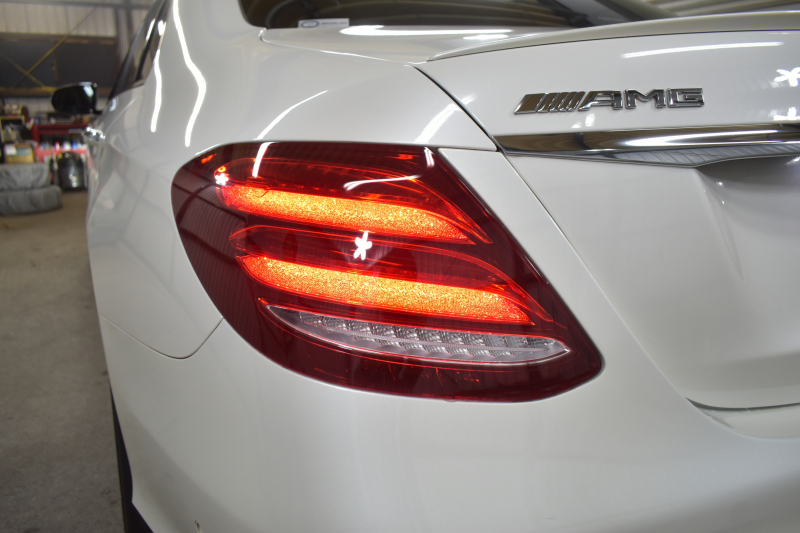 AMG Eクラス ﾒﾙｾﾃﾞｽAMG E43 4M EXCP ﾚｰﾀﾞｰSP V6ﾂｲﾝﾀｰﾎﾞ 401馬力 ﾊﾟﾉﾗﾏSR ﾄﾞﾗｲﾋﾞﾝｸﾞﾀﾞｲﾅﾐｯｸｼｰﾄ 全席ﾋｰﾀｰ黒革 ﾍﾞﾝﾁﾚｰｼｮﾝ ﾃﾞｨｽﾄﾛﾆｯｸ Bｽﾎﾟｯﾄ AMGｴｱﾛ20AW 地ﾃﾞｼﾞ ﾌﾞﾙﾒｽﾀｰS 360ｶﾒﾗ 2年保証