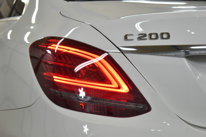 メルセデスベンツ Cクラス C200 AVG AMGﾗｲﾝ ﾚｻﾞｰｴｸｽｸﾙｰｼﾌﾞP ﾚｰﾀﾞｰｾｰﾌﾃｨP 後期 ﾋｰﾀｰ黒革 ﾌﾞﾙﾒｽﾀｰS HUD ｴｱﾊﾞﾗﾝｽP 液晶ﾒｰﾀｰ ﾌｯﾄﾄﾗﾝｸ AMGｴｱﾛ18AW ﾃﾞｨｽﾄﾛ ﾌﾞﾗｲﾝﾄﾞS ﾚｰﾝｷｰﾌﾟ ﾅﾋﾞTV Bｶﾒﾗ ｷｰﾚｽｺﾞｰ 2年保証
