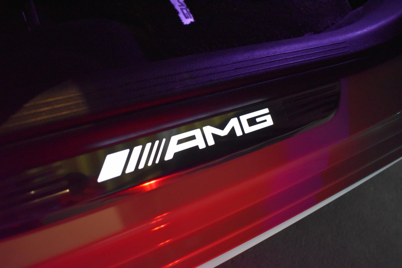 AMG Eクラス E53 4ﾏﾁｯｸ+ ｴｸｽｸﾙｰｼﾌﾞ ﾚｰﾀﾞｰｾｰﾌﾃｨP 後期型 3.0ﾘｯﾀｰ/435馬力 4WD ﾊﾟﾉﾗﾏｻﾝﾙｰﾌ ﾋｰﾀｰｸｰﾗｰ黒革 ﾃﾞｨｽﾄﾛ BSM Lﾁｪﾝｼﾞ AMGｴｱﾛ20AW ｷｰﾚｽGO PTS ﾌﾞﾙﾒｽﾀｰ HUD 電動ﾄﾗﾝｸ LEDﾍｯﾄﾞﾗｲﾄ 地ﾃﾞｼﾞﾅﾋﾞ 360ｶﾒﾗ 2年保証