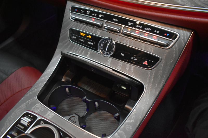 メルセデスベンツ CLS CLS450 4ﾏﾁｯｸ ｽﾎﾟｰﾂ ｴｸｽｸﾙｰｼﾌﾞ ﾚｰﾀﾞｰｾｰﾌﾃｨP 367馬力 ISG搭載 ｻﾝﾙｰﾌ 全席ﾋｰﾀｰ赤黒革 ﾍﾞﾝﾁﾚｰｼｮﾝ ﾌﾞﾙﾒｽﾀｰS ﾃﾞｨｽﾄﾛﾆｯｸ ｱｯﾌﾟﾙｶｰﾌﾟﾚｲ AMGｴｱﾛ19AW ｷｰﾚｽGO MEｺﾈ PTS ﾌｯﾄﾄﾗﾝｸ HUD 地ﾃﾞｼﾞ360ｶﾒﾗ 2年保証