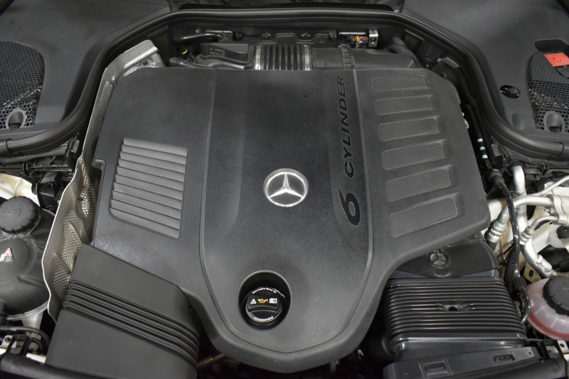 メルセデスベンツ CLS CLS450 4ﾏﾁｯｸ ｽﾎﾟｰﾂ ｴｸｽｸﾙｰｼﾌﾞ ﾚｰﾀﾞｰｾｰﾌﾃｨP 367馬力 ISG搭載 ｻﾝﾙｰﾌ 全席ﾋｰﾀｰ赤黒革 ﾍﾞﾝﾁﾚｰｼｮﾝ ﾌﾞﾙﾒｽﾀｰS ﾃﾞｨｽﾄﾛﾆｯｸ ｱｯﾌﾟﾙｶｰﾌﾟﾚｲ AMGｴｱﾛ19AW ｷｰﾚｽGO MEｺﾈ PTS ﾌｯﾄﾄﾗﾝｸ HUD 地ﾃﾞｼﾞ360ｶﾒﾗ 2年保証