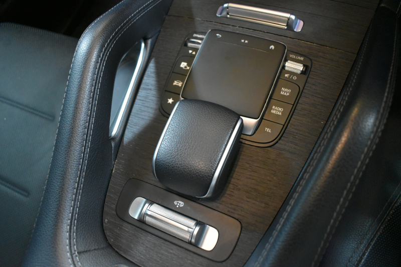 メルセデスベンツ GLE GLE450 4ﾏﾁｯｸ ｽﾎﾟｰﾂ ﾚｻﾞｰｴｸｽｸﾙｰｼﾌﾞﾚｰﾀﾞｰｾｰﾌﾃｨP 真珠色 ﾊﾟﾉﾗﾏｻﾝﾙｰﾌ ﾋｰﾀｰ&ｸｰﾗｰ黒革 ﾌﾞﾙﾒｽﾀｰS 367馬力 ﾃﾞｨｽﾄﾛ BSM Lﾁｪﾝｼﾞ AMGｴｱﾛ20AW ﾊﾟｰｸﾄﾛ HUD ﾌｯﾄｹﾞｰﾄ  MBUXﾅﾋﾞTV 360ｶﾒﾗ 2年保証