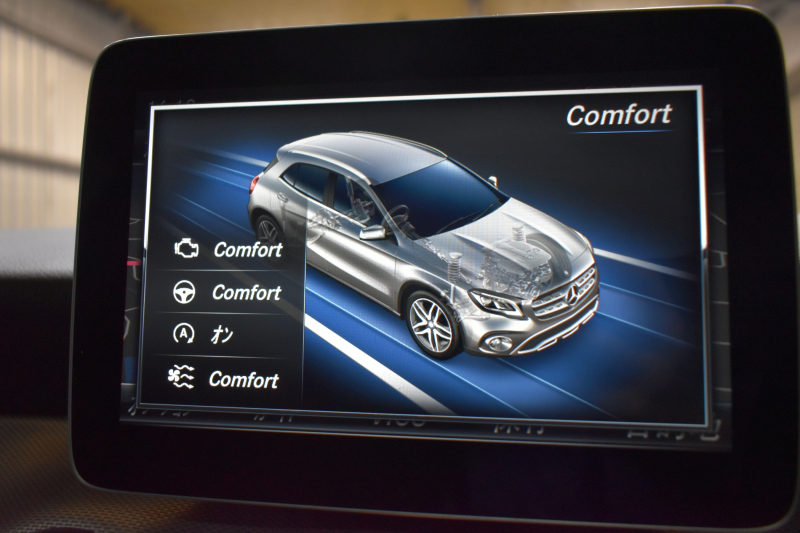 メルセデスベンツ GLA GLA220 4M ﾌﾟﾚﾐｱﾑP ﾚｰﾀﾞｰｾｰﾌﾃｨP 後期 4WD ﾊﾟﾉﾗﾏｻﾝﾙｰﾌ ﾊｰﾏﾝｶｰﾄﾞﾝｻｳﾝﾄﾞ ﾏﾙﾁｶﾗｰｱﾝﾋﾞｴﾝﾄ 革 ﾅﾋﾞTV ﾃﾞｨｽﾄﾛ ﾌﾞﾗｲﾝﾄﾞS ﾚｰﾝｷｰﾌﾟ ﾌｯﾄｹﾞｰﾄ ﾊﾞｯｸｶﾒﾗ ｷｰﾚｽｺﾞｰ 2年保証