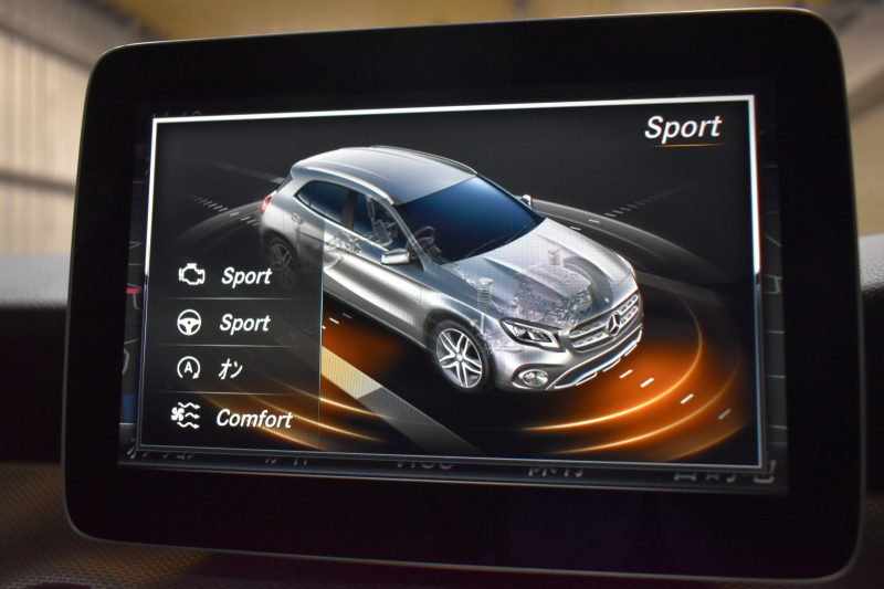 メルセデスベンツ GLA GLA220 4M ﾌﾟﾚﾐｱﾑP ﾚｰﾀﾞｰｾｰﾌﾃｨP 後期 4WD ﾊﾟﾉﾗﾏｻﾝﾙｰﾌ ﾊｰﾏﾝｶｰﾄﾞﾝｻｳﾝﾄﾞ ﾏﾙﾁｶﾗｰｱﾝﾋﾞｴﾝﾄ 革 ﾅﾋﾞTV ﾃﾞｨｽﾄﾛ ﾌﾞﾗｲﾝﾄﾞS ﾚｰﾝｷｰﾌﾟ ﾌｯﾄｹﾞｰﾄ ﾊﾞｯｸｶﾒﾗ ｷｰﾚｽｺﾞｰ 2年保証