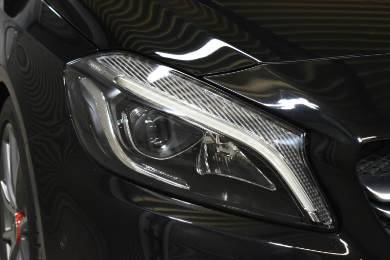 AMG Aクラス A45 4ﾏﾁｯｸ AMGｱﾄﾞﾊﾞﾝｽﾄﾞP ﾚｰﾀﾞｰSP 後期型 381馬力 4WD AMG7速DCT ﾊﾟﾉﾗﾏｻﾝﾙｰﾌ AMGﾊﾟﾌｫｰﾏﾝｽｼｰﾄ AMGﾄﾞﾗｲﾊﾞｰｽﾞP ﾃﾞｨｽﾄﾛ Bｽﾎﾟｯﾄ Lｷｰﾌﾟ ｷｰﾚｽGO ﾊﾟｰｸﾄﾛ 8ｲﾝﾁﾓﾆﾀｰ 地ﾃﾞｼﾞHDDBﾅﾋﾞBｶﾒﾗ 2年保証
