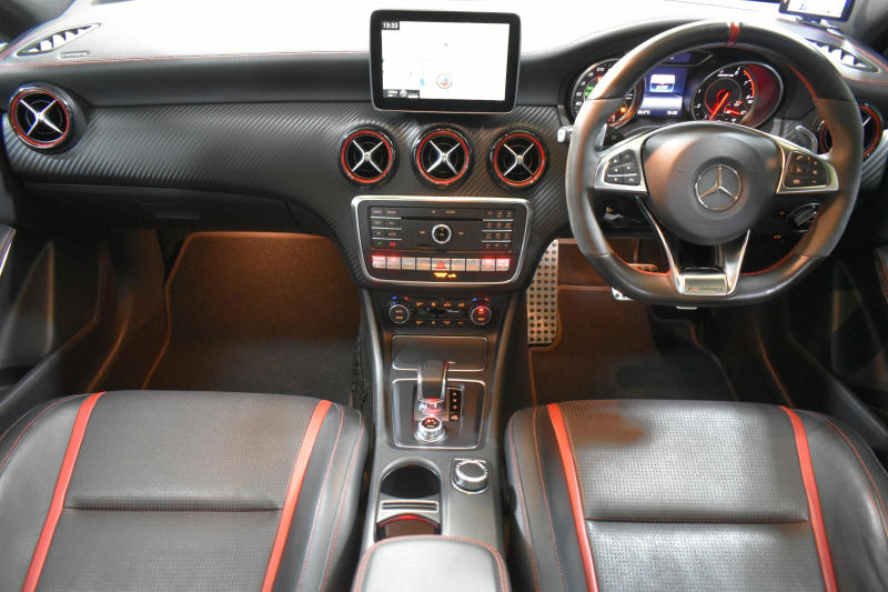 AMG Aクラス A45 4ﾏﾁｯｸ AMGｱﾄﾞﾊﾞﾝｽﾄﾞP ﾚｰﾀﾞｰSP 後期型 381馬力 4WD AMG7速DCT ﾊﾟﾉﾗﾏｻﾝﾙｰﾌ AMGﾊﾟﾌｫｰﾏﾝｽｼｰﾄ AMGﾄﾞﾗｲﾊﾞｰｽﾞP ﾃﾞｨｽﾄﾛ Bｽﾎﾟｯﾄ Lｷｰﾌﾟ ｷｰﾚｽGO ﾊﾟｰｸﾄﾛ 8ｲﾝﾁﾓﾆﾀｰ 地ﾃﾞｼﾞHDDBﾅﾋﾞBｶﾒﾗ 2年保証