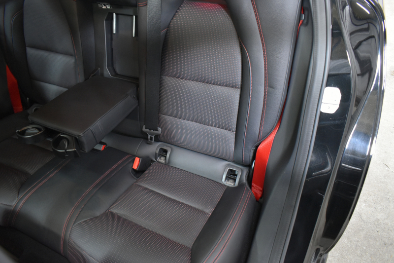 AMG Aクラス A45 4ﾏﾁｯｸ AMGｱﾄﾞﾊﾞﾝｽﾄﾞP ﾚｰﾀﾞｰSP 後期型 381馬力 4WD AMG7速DCT ﾊﾟﾉﾗﾏｻﾝﾙｰﾌ AMGﾊﾟﾌｫｰﾏﾝｽｼｰﾄ AMGﾄﾞﾗｲﾊﾞｰｽﾞP ﾃﾞｨｽﾄﾛ Bｽﾎﾟｯﾄ Lｷｰﾌﾟ ｷｰﾚｽGO ﾊﾟｰｸﾄﾛ 8ｲﾝﾁﾓﾆﾀｰ 地ﾃﾞｼﾞHDDBﾅﾋﾞBｶﾒﾗ 2年保証