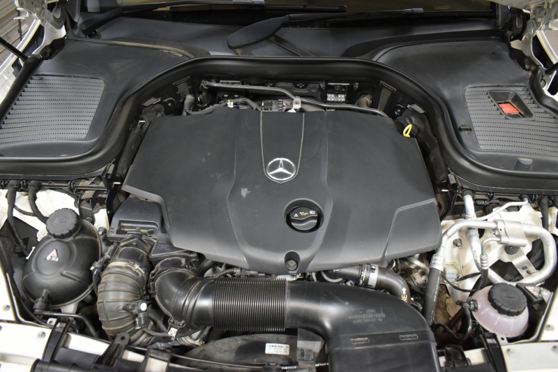 メルセデスベンツ GLC GLC220d 4MATIC ｽﾎﾟｰﾂ ﾚｰﾀﾞｰｾｰﾌﾃｨP AMGｽﾀｲﾘﾝｸﾞP 1ｵｰﾅｰ AMGｴｱﾛ19AW ｻｲﾄﾞﾗﾝﾆﾝｸﾞﾎﾞｰﾄﾞ ﾍｯﾄﾞｱｯﾌﾟD FRｼｰﾄﾋｰﾀｰ ﾌｯﾄｹﾞｰﾄ ﾃﾞｨｽﾄﾛ ﾌﾞﾗｲﾝﾄﾞｽﾎﾟｯﾄ ﾚｰﾝｷｰﾌﾟ ﾅﾋﾞTV 360ｶﾒﾗ ｷｰﾚｽｺﾞｰ 2年保証