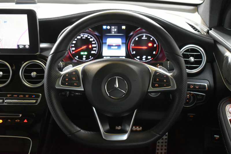 メルセデスベンツ GLC GLC220d 4MATIC ｽﾎﾟｰﾂ ﾚｰﾀﾞｰｾｰﾌﾃｨP AMGｽﾀｲﾘﾝｸﾞP 1ｵｰﾅｰ AMGｴｱﾛ19AW ｻｲﾄﾞﾗﾝﾆﾝｸﾞﾎﾞｰﾄﾞ ﾍｯﾄﾞｱｯﾌﾟD FRｼｰﾄﾋｰﾀｰ ﾌｯﾄｹﾞｰﾄ ﾃﾞｨｽﾄﾛ ﾌﾞﾗｲﾝﾄﾞｽﾎﾟｯﾄ ﾚｰﾝｷｰﾌﾟ ﾅﾋﾞTV 360ｶﾒﾗ ｷｰﾚｽｺﾞｰ 2年保証