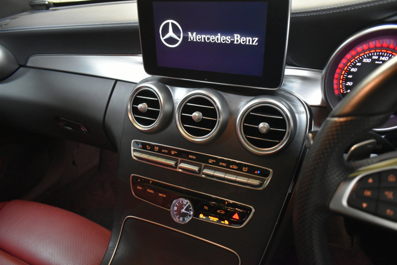 メルセデスベンツ Cクラス C300ｸｰﾍﾟ ｽﾎﾟｰﾂ ﾚｰﾀﾞｰｾｰﾌﾃｨP（受注生産) ﾋｰﾀｰ赤本革 ﾊﾟﾉﾗﾏｻﾝﾙｰﾌ ﾃﾞｨｽﾄﾛ ﾌﾞﾗｲﾝﾄﾞS Lｷｰﾌﾟ AMGｴｱﾛ19AW ｷｰﾚｽGo PTS LEDﾍｯﾄﾞﾗｲﾄ 地ﾃﾞｼﾞBｶﾒﾗ ﾏﾙﾁｱﾝﾋﾞｴﾝﾄ 2年保証