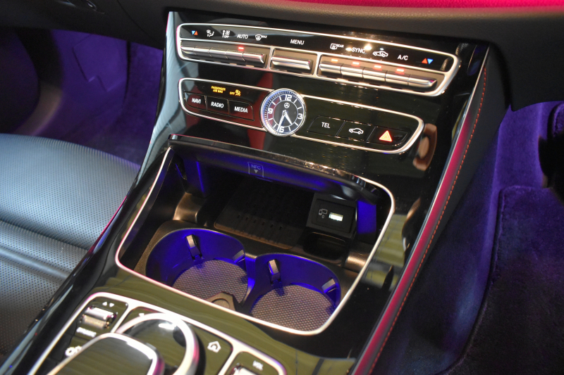 AMG Eクラス E53 4ﾏﾁｯｸ+ ｸｰﾍﾟISG搭載ﾓﾃﾞﾙ ｴｸｽｸﾙｰｼﾌﾞP ﾚｰﾀﾞｰｾｰﾌﾃｨP 真珠色 ﾊﾟﾉﾗﾏｻﾝﾙｰﾌ 革 ﾍﾞﾝﾁﾚｰﾀｰ ﾏｯｻｰｼﾞ ﾌﾞﾙﾒｽﾀｰS HUD ﾌｯﾄﾄﾗﾝｸ ｴｱﾛ20AW ﾃﾞｨｽﾄﾛ ﾌﾞﾗｲﾝﾄﾞS ﾚｰﾝｷｰﾌﾟ ﾅﾋﾞTV 360ｶﾒﾗ ｷｰﾚｽｺﾞｰ 2年保証