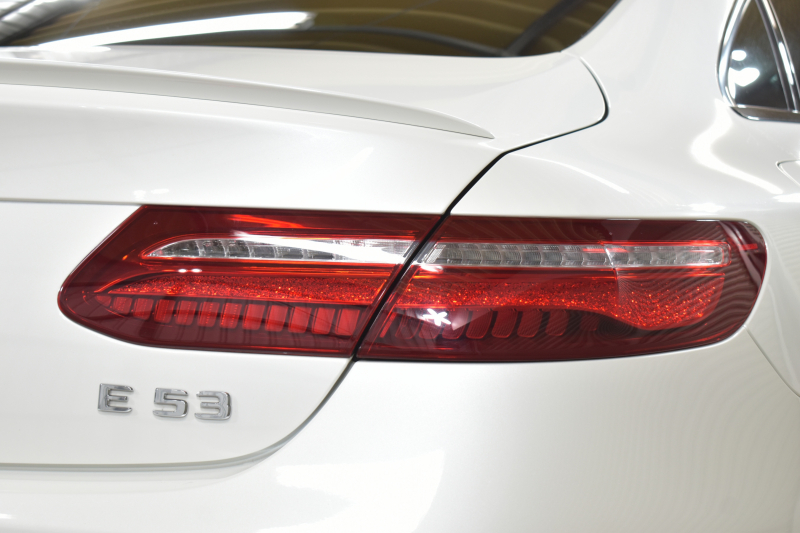AMG Eクラス E53 4ﾏﾁｯｸ+ ｸｰﾍﾟISG搭載ﾓﾃﾞﾙ ｴｸｽｸﾙｰｼﾌﾞP ﾚｰﾀﾞｰｾｰﾌﾃｨP 真珠色 ﾊﾟﾉﾗﾏｻﾝﾙｰﾌ 革 ﾍﾞﾝﾁﾚｰﾀｰ ﾏｯｻｰｼﾞ ﾌﾞﾙﾒｽﾀｰS HUD ﾌｯﾄﾄﾗﾝｸ ｴｱﾛ20AW ﾃﾞｨｽﾄﾛ ﾌﾞﾗｲﾝﾄﾞS ﾚｰﾝｷｰﾌﾟ ﾅﾋﾞTV 360ｶﾒﾗ ｷｰﾚｽｺﾞｰ 2年保証