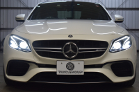AMG Eクラス E63 S 4M+ ｴｸｽｸﾙｰｼﾌﾞ ﾚｰﾀﾞｰSP 右H 612馬力 ｴｸｽｸﾙｰｼﾌﾞP MEｺﾈｸﾄ ﾊﾟﾉﾗﾏSR ﾋｰﾀｰｸｰﾗｰ黒革 ﾃﾞｨｽﾄﾛ BSM Lﾁｪﾝｼﾞ AMGｴｱﾛ20AW ｷｰGo PTS ﾌｯﾄﾄﾗﾝｸ HUD ﾌﾞﾙﾒS 地ﾃﾞｼﾞ360ｶﾒﾗ 2年保証