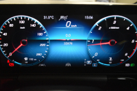 メルセデスベンツ GLA GLA200d 4ﾏﾁｯｸ AMGﾗｲﾝ/AMGﾚｻﾞｰｴｸｽｸﾙｰｼﾌﾞP/ﾚｰﾀﾞｰSP 燃費16.5 ﾃﾞｨｰｾﾞﾙTB ﾊﾟﾉﾗﾏｻﾝR ﾋｰﾀｰ付赤黒革ｼｰﾄ ﾃﾞｨｽﾄﾛ BSM Lﾁｪﾝｼﾞ AMGｴｱﾛ19AW ｷｰﾚｽGO PTS ﾌｯﾄﾄﾗﾝｸ 対話式ﾅﾋﾞ 360ｶﾒﾗ 2年保証