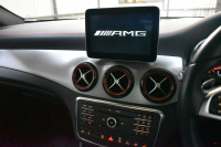 AMG GLA GLA45 4ﾏﾁｯｸ ﾚｰﾀﾞｰｾｰﾌﾃｨP 高出力ｴﾝｼﾞﾝ360馬力 ﾊﾟﾉﾗﾏｻﾝﾙｰﾌ ﾋｰﾀｰ黒革 ﾃﾞｨｽﾄﾛﾆｯｸﾌﾟﾗｽ ﾌﾞﾗｲﾝｯﾄﾞｽﾎﾟｯﾄ ﾚｰﾝｷｰﾌﾟ AMGｴｱﾛ19AW ｷｰﾚｽGO ﾊﾟｰｸﾄﾛﾆｯｸ 地デジBｶﾒﾗ 2年保証