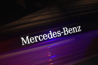 メルセデスベンツ Aクラス A250 4ﾏﾁｯｸ AMGﾗｲﾝ AMGﾚｻﾞｰｴｸｽｸﾙｰｼﾌﾞ ｱﾄﾞﾊﾞﾝｽﾄﾞP ﾚｰﾀﾞｰSP  ﾊﾟﾉﾗﾏｻﾝﾙｰﾌ ﾋｰﾀｰ赤黒革 ﾃﾞｨｽﾄﾛ ﾌﾞﾗｲﾝﾄﾞS Lﾁｪﾝｼﾞ AMGｴｱﾛ18AW ｷｰGO PTS ﾍｯﾄﾞｱｯﾌﾟD 対話式ﾅﾋﾞTV 360ｶﾒﾗ 2年保証