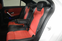 メルセデスベンツ Aクラス A250 4ﾏﾁｯｸ AMGﾗｲﾝ AMGﾚｻﾞｰｴｸｽｸﾙｰｼﾌﾞ ｱﾄﾞﾊﾞﾝｽﾄﾞP ﾚｰﾀﾞｰSP  ﾊﾟﾉﾗﾏｻﾝﾙｰﾌ ﾋｰﾀｰ赤黒革 ﾃﾞｨｽﾄﾛ ﾌﾞﾗｲﾝﾄﾞS Lﾁｪﾝｼﾞ AMGｴｱﾛ18AW ｷｰGO PTS ﾍｯﾄﾞｱｯﾌﾟD 対話式ﾅﾋﾞTV 360ｶﾒﾗ 2年保証