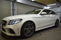 メルセデスベンツ Cクラス C200ﾜｺﾞﾝ ﾛｰﾚｳｽｴﾃﾞｨｼｮﾝｽﾎﾟｰﾂﾌﾟﾗｽ ﾚｻﾞｰｴｸｽｸﾙｰｼﾌﾞ ﾚｰﾀﾞｰSP 特別仕様車 184馬力 ﾊﾟﾉﾗﾏ MEｺﾈｸﾄ ﾋｰﾀｰ黒革 ﾃﾞｨｽﾄﾛ BSM Lﾁｪﾝ ｼﾞｱｼｽﾄ  AMGｴｱﾛ18AW ｷｰGo 液晶ﾒｰﾀｰ HUD ﾌｯﾄｹﾞｰﾄ 地ﾃﾞｼﾞﾅﾋﾞ360ｶﾒﾗ 2年保証