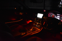 メルセデスベンツ SLCクラス SLC200 ｽﾎﾟｰﾂ ﾚｰﾀﾞｰｾｰﾌﾃｨP AMGｽﾀｲﾘﾝｸﾞP ﾀﾞｲﾅﾐｯｸﾊﾝﾄﾞﾘﾝｸﾞP 2.0L/184馬力 9速AT 黒革 ｴｱｽｶｰﾌ ﾊｰﾏﾝｶｰﾄﾞﾝ AMGｴｱﾛ18AW ﾃﾞｨｽﾄﾛ ﾌﾞﾗｲﾝﾄﾞS ｷｰﾚｽGO ﾅﾋﾞTV Bｶﾒﾗ PTS 電動ｵｰﾌﾟﾝ 2年保証