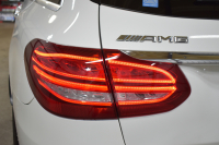 AMG Cクラス C63Sﾜｺﾞﾝ ﾚｰﾀﾞｰｾｰﾌﾃｨP V8ﾂｲﾝﾀｰﾎﾞ/510馬力 右ﾊﾝﾄﾞﾙ ﾊﾟﾉﾗﾏｻﾝﾙｰﾌ 専用19AW AMGﾊﾟﾌｫｰﾏﾝｽ/赤黒革ｼｰﾄ/ｽﾃｱﾘﾝｸﾞ/ｴｸﾞｿﾞｰｽﾄ ﾌﾞﾙﾒｽﾀｰ HUD ｴｱﾊﾞﾗﾝｽP ﾃﾞｨｽﾄﾛﾆｯｸ ﾌﾞﾗｲﾝﾄﾞS ﾚｰﾝｷｰﾌﾟ ﾅﾋﾞTV Bｶﾒﾗ ﾌｯﾄｹﾞｰﾄ ｷｰGO 2年保証