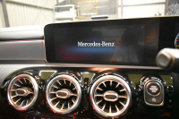 メルセデスベンツ CLAクラス CLA200d AMGﾗｲﾝ AMGﾚｻﾞｰｴｸｽｸﾙｰｼﾌﾞ ｱﾄﾞﾊﾞﾝｽﾄﾞP ﾚｰﾀﾞｰSP 1ｵｰﾅｰ ﾊﾟﾉﾗﾏｻﾝﾙｰﾌ ﾋｰﾀｰ赤黒革 ﾃﾞｨｽﾄﾛ Lﾁｪﾝｼﾞ AMGｴｱﾛ18AW ｷｰGO PTS ﾍｯﾄﾞｱｯﾌﾟD 対話式ﾅﾋﾞTV 360ｶﾒﾗ 2年保証