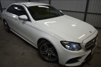 メルセデスベンツ Eクラス E200 AVG AMGﾗｲﾝ ｴｸｽｸﾙｰｼﾌﾞP ﾚｰﾀﾞｰｾｰﾌﾃｨP 中期型 BSG搭載 黒革 ﾌﾞﾙﾒｽﾀｰ ﾍｯﾄﾞｱｯﾌﾟD ｴｱﾊﾞﾗﾝｽP 電動ﾄﾗﾝｸ AMGｴｱﾛ19AW ﾃﾞｨｽﾄﾛﾆｯｸ ﾌﾞﾗｲﾝﾄﾞｽﾎﾟｯﾄ ﾚｰﾝｷｰﾌﾟ ﾅﾋﾞTV 360ｶﾒﾗ ｷｰﾚｽGO 2年保証