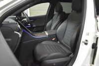 メルセデスベンツ Cクラス C200ﾜｺﾞﾝ AVG AMGﾗｲﾝP ﾚｻﾞｰｴｸｽｸﾙｰｼﾌﾞP ﾍﾞｰｼｯｸP ﾚｰﾀﾞｰｾｰﾌﾃｨP ISG搭載 1ｵｰﾅｰ ﾊﾟﾉﾗﾏｻﾝﾙｰﾌ 黒革 AMGｴｱﾛ18AW ﾃﾞｼﾞﾀﾙﾗｲﾄ ARﾅﾋﾞTV ﾍｯﾄﾞｱｯﾌﾟD 360ｶﾒﾗ ﾃﾞｨｽﾄﾛ ﾌﾞﾗｲﾝﾄﾞS ｷｰﾚｽｺﾞｰ ｵｰﾄﾃｰﾙｹﾞｰﾄ 2年保証