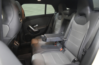 メルセデスベンツ CLAクラス CLA200d ｼｭｰﾃｨﾝｸﾞﾌﾞﾚｰｸ AMGﾗｲﾝP AMGﾚｻﾞｰｴｸｽｸﾙｰｼﾌﾞ ｱﾄﾞﾊﾞﾝｽﾄﾞ ﾚｰﾀﾞｰSP 燃費18.2km ﾃﾞｨｰｾﾞﾙTB ﾊﾟﾉﾗﾏｻﾝR ﾋｰﾀｰ黒灰革 ﾃﾞｨｽﾄﾛ BSM Lﾁｪﾝｼﾞ AMGｴｱﾛ18AW ｷｰﾚｽGO PTS  HUD 対話式ﾅﾋﾞ 360ｶﾒﾗ 2年保証