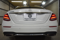 メルセデスベンツ Eクラス E250 AVG ｽﾎﾟｰﾂ ﾚｻﾞｰｴｸｽｸﾙｰｼﾌﾞP ﾚｰﾀﾞｰｾｰﾌﾃｨP ﾊﾟﾉﾗﾏｻﾝﾙｰﾌ 黒革 ﾌﾞﾙﾒｽﾀｰ ﾌｯﾄﾄﾗﾝｸ ｴｱﾊﾞﾗﾝｽP AMGｴｱﾛ19AW ﾃﾞｨｽﾄﾛ ﾌﾞﾗｲﾝﾄﾞS ﾚｰﾝｷｰﾌﾟ ﾅﾋﾞTV 360ｶﾒﾗ ｷｰﾚｽｺﾞｰ 2年保証