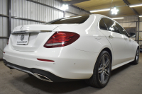 メルセデスベンツ Eクラス E250 AVG ｽﾎﾟｰﾂ ﾚｻﾞｰｴｸｽｸﾙｰｼﾌﾞP ﾚｰﾀﾞｰｾｰﾌﾃｨP ﾊﾟﾉﾗﾏｻﾝﾙｰﾌ 黒革 ﾌﾞﾙﾒｽﾀｰ ﾌｯﾄﾄﾗﾝｸ ｴｱﾊﾞﾗﾝｽP AMGｴｱﾛ19AW ﾃﾞｨｽﾄﾛ ﾌﾞﾗｲﾝﾄﾞS ﾚｰﾝｷｰﾌﾟ ﾅﾋﾞTV 360ｶﾒﾗ ｷｰﾚｽｺﾞｰ 2年保証