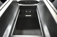 メルセデスベンツ Cクラス C200 4ﾏﾁｯｸ AVG AMGﾗｲﾝ ﾚｻﾞｰｴｸｽｸﾙｰｼﾌﾞ ﾚｰﾀﾞｰｾｰﾌﾃｨP ﾍﾞｰｼｯｸP  新型Cｸﾗｽ ISG搭載　9速 MEｺﾈｸﾄ 1ｵｰﾅｰ ﾊﾟﾉﾗﾏｻﾝﾙｰﾌ ﾋｰﾀｰ黒革 ACC LﾁｪﾝｼﾞA ﾌﾞﾗｲﾝﾄﾞS  AMGｴｱﾛ18AW MBUXﾅﾋﾞ360ｶﾒﾗ 2年保証