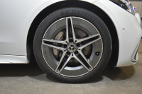 メルセデスベンツ Cクラス C200 4ﾏﾁｯｸ AVG AMGﾗｲﾝ ﾚｻﾞｰｴｸｽｸﾙｰｼﾌﾞ ﾚｰﾀﾞｰｾｰﾌﾃｨP ﾍﾞｰｼｯｸP  新型Cｸﾗｽ ISG搭載　9速 MEｺﾈｸﾄ 1ｵｰﾅｰ ﾊﾟﾉﾗﾏｻﾝﾙｰﾌ ﾋｰﾀｰ黒革 ACC LﾁｪﾝｼﾞA ﾌﾞﾗｲﾝﾄﾞS  AMGｴｱﾛ18AW MBUXﾅﾋﾞ360ｶﾒﾗ 2年保証