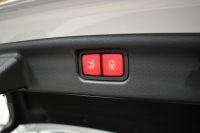 メルセデスベンツ Cクラス C200 4ﾏﾁｯｸ AVG AMGﾗｲﾝ ﾚｻﾞｰｴｸｽｸﾙｰｼﾌﾞ ﾚｰﾀﾞｰｾｰﾌﾃｨP ﾍﾞｰｼｯｸP  新型Cｸﾗｽ ISG搭載　9速 MEｺﾈｸﾄ 1ｵｰﾅｰ ﾊﾟﾉﾗﾏｻﾝﾙｰﾌ ﾋｰﾀｰ黒革 ACC LﾁｪﾝｼﾞA ﾌﾞﾗｲﾝﾄﾞS  AMGｴｱﾛ18AW MBUXﾅﾋﾞ360ｶﾒﾗ 2年保証