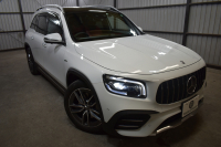 AMG GLB MercedesAMG GLB35 4ﾏﾁｯｸ AMGｱﾄﾞﾊﾞﾝｽﾄﾞ＆ﾊﾟﾌｫｰﾏﾝｽP ﾚｰﾀﾞｰｾｰﾌﾃｨP 1ｵｰﾅｰ 8速 ﾊﾟﾉﾗﾏｻﾝﾙｰﾌ ﾋｰﾀｰ赤/黒革 対話式ﾅﾋﾞ ﾃﾞｨｽﾄﾛ BSM Lｷｰﾌﾟ AMGｴｱﾛ19AW ｷｰﾚｽGO PTS HUD  地ﾃﾞｼﾞﾅﾋﾞ 360ｶﾒﾗ 2年保証