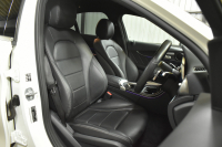 メルセデスベンツ Cクラス C220d AVG AMGﾗｲﾝ  RSP 後期型  ﾃﾞｨｰｾﾞﾙﾀｰﾎﾞ194馬力 燃費18.9km MEｺﾈ 9速 ﾋｰﾀｰ黒革 ﾃﾞｨｽﾄﾛ BSM LﾁｪﾝｼﾞAMGｴｱﾛ18AW ｷｰGO PTS 地ﾃﾞｼﾞﾅﾋﾞBｶﾒ 2年保証