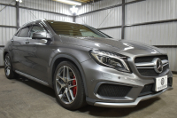 メルセデスベンツ GLA GLA45 4ﾏﾁｯｸ ﾚｰﾀﾞｰｾｰﾌﾃｨP 高出力ｴﾝｼﾞﾝ360馬力  ﾋｰﾀｰ黒革 ﾃﾞｨｽﾄﾛﾆｯｸﾌﾟﾗｽ ﾌﾞﾗｲﾝｯﾄﾞｽﾎﾟｯﾄ ﾚｰﾝｷｰﾌﾟ AMGｴｱﾛ19AW ｷｰﾚｽGO ﾏﾙﾁｶﾗｰｱﾝﾋﾞｴﾝﾄ 地デジBｶﾒﾗ ﾊﾟｰｸﾄﾛﾆｯｸ 2年保証