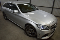 メルセデスベンツ Cクラス C220dﾜｺﾞﾝ AVG AMGﾗｲﾝ ﾚｰﾀﾞｰｾｰﾌﾃｨP 後期型 ﾃﾞｨｰｾﾞﾙ 194馬力/燃費18.9 MEｺﾈ 9速 ﾋｰﾀｰ黒革 ﾃﾞｨｽﾄﾛ BSM Lﾁｪﾝｼﾞ AMGｴｱﾛ18AW ｷｰﾚｽGO PTS 液晶ﾒｰﾀｰ HUD 電動ﾄﾗﾝｸ 誤発進 地ﾃﾞｼﾞﾅﾋﾞBｶﾒﾗ 2年保証