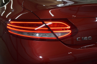 メルセデスベンツ Cクラス C180ｸｰﾍﾟ ｽﾎﾟｰﾂ ﾚｰﾀﾞｰｾｰﾌﾃｨP 燃費14.9km  ﾃﾞｨｽﾄﾛﾆｯｸﾌﾟﾗｽ ﾌﾞﾗｲﾝﾄﾞｽﾎﾟｯﾄｱｼｽﾄ ﾚｰﾝｷｰﾌﾟ ARTICOﾚｻﾞｰｼｰﾄ AMGｴｱﾛ18AW ｷｰﾚｽGo ﾊﾟｰｸﾄﾛ LEDﾍｯﾄﾞﾗｲﾄ 地ﾃﾞｼﾞﾅﾋﾞ Bｶﾒﾗ ﾏﾙﾁｱﾝﾋﾞｴﾝﾄ 2年保証