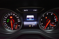 メルセデスベンツ GLA GLA220 4M ﾌﾟﾚﾐｱﾑP ﾚｰﾀﾞｰSP  後期型 1ｵｰﾅｰ  4WD ﾊﾟﾉﾗﾏｻﾝﾙｰﾌ ﾋｰﾀｰ付黒革 ﾊｰﾏﾝｶｰﾄﾞﾝ ﾃﾞｨｽﾄﾛ Bｽﾎﾟｯﾄ 駐車支援 ｷｰﾚｽGO PTS ﾌｯﾄｹﾞｰﾄ 地ﾃﾞｼﾞﾅﾋﾞ Bｶﾒﾗ 18AW 2年保証