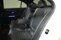 メルセデスベンツ Cクラス C220d AVG AMGﾗｲﾝ ﾚｻﾞｰｴｸｽｸﾙｰｼﾌﾞ ﾍﾞｰｼｯｸP ﾚｰﾀﾞｰｾｰﾌﾃｨP  ISG搭載 ﾊﾟﾉﾗﾏｻﾝﾙｰﾌ ﾋｰﾀｰ黒革  ACC BSM Lﾁｪﾝｼﾞ AMGｴｱﾛ18AW 電動ﾄﾗﾝｸ ﾍｯﾄﾞｱｯﾌﾟD ｷｰﾚｽGO MBUXﾅﾋﾞ360ｶﾒﾗ 2年保証