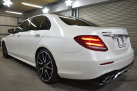 AMG Eクラス E53 4ﾏﾁｯｸ+ ｴｸｽｸﾙｰｼﾌﾞ ﾚｰﾀﾞｰｾｰﾌﾃｨP 3.0ﾘｯﾀｰ/435馬力 MEｺﾈｸﾄ 9速AT 4WD ﾊﾟﾉﾗﾏｻﾝﾙｰﾌ ﾋｰﾀｰｸｰﾗｰ黒革 ﾃﾞｨｽﾄﾛ BSM Lﾁｪﾝｼﾞ AMGｴｱﾛ20AW ｷｰﾚｽGO PTS ﾌﾞﾙﾒｽﾀｰ HUD ﾌｯﾄﾄﾗﾝｸ LEDﾍｯﾄﾞﾗｲﾄ 地ﾃﾞｼﾞﾅﾋﾞ 360ｶﾒﾗ 2年保証