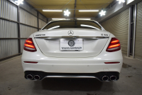 AMG Eクラス E53 4ﾏﾁｯｸ+ ｴｸｽｸﾙｰｼﾌﾞ ﾚｰﾀﾞｰｾｰﾌﾃｨP 3.0ﾘｯﾀｰ/435馬力 MEｺﾈｸﾄ 9速AT 4WD ﾊﾟﾉﾗﾏｻﾝﾙｰﾌ ﾋｰﾀｰｸｰﾗｰ黒革 ﾃﾞｨｽﾄﾛ BSM Lﾁｪﾝｼﾞ AMGｴｱﾛ20AW ｷｰﾚｽGO PTS ﾌﾞﾙﾒｽﾀｰ HUD ﾌｯﾄﾄﾗﾝｸ LEDﾍｯﾄﾞﾗｲﾄ 地ﾃﾞｼﾞﾅﾋﾞ 360ｶﾒﾗ 2年保証